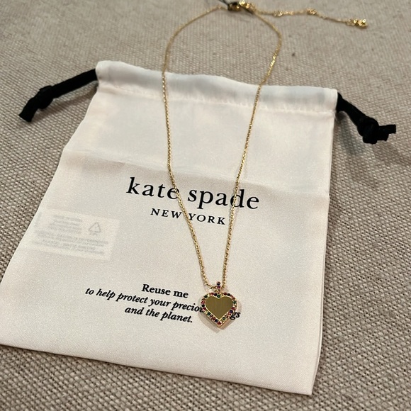 kate spade Take Heart Pendant/NWT - Picture 5 of 9